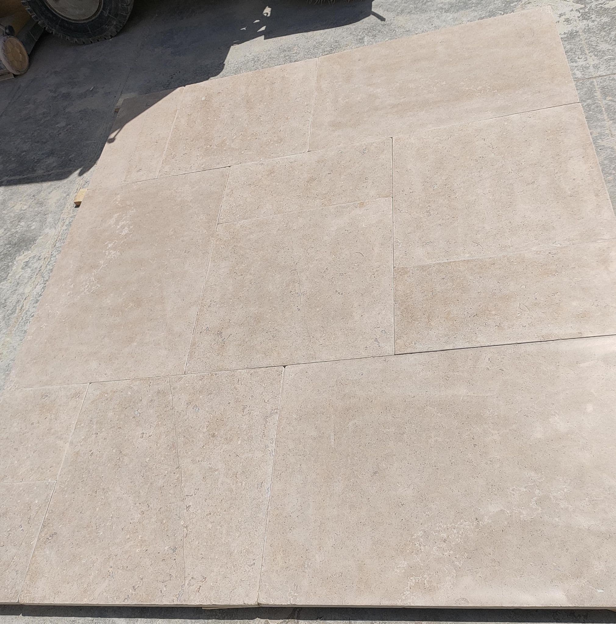 Dijon Sinai Pearl "Premium" Limestone-Honed+Tumbled 900X600 17.00m2 Pack (Price: £37.95 ) - Image 4