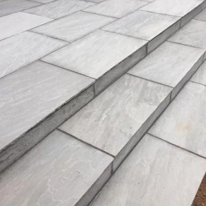 Light Kandla Grey Indian Sandstone Natural 22mm 900x600 Slabs Pack 20.98m2 (Price From: £22.45/m2)