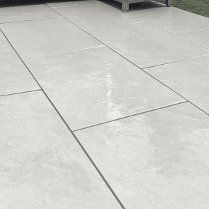 Quartz White Outdoor Porcelain 900x600x20mm (Price From: £21.95/m2)