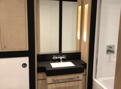 Embassy Gardens Nine Elms-Bathroom 2